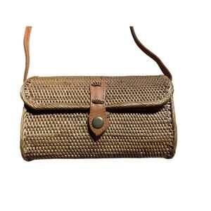 Women's Rattan Barrel basket Crossbody purse/bag. 8" long. Boho. Beach.Summer